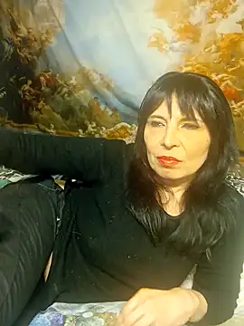 Snapshot of MadamBell chatting on March 31, 2026, 4:40 pm MadamBell online show from March 31, 2026, 4:40 pm