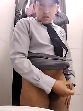 Snapshot of Hachi28 chatting on March 8, 2026, 6:50 am Hachi28 online show from March 8, 2026, 6:50 am