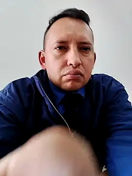 Hachi28 online show from April 25, 2026, 1:41 pm