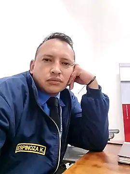 Hachi28 online show from April 28, 2026, 11:10 pm