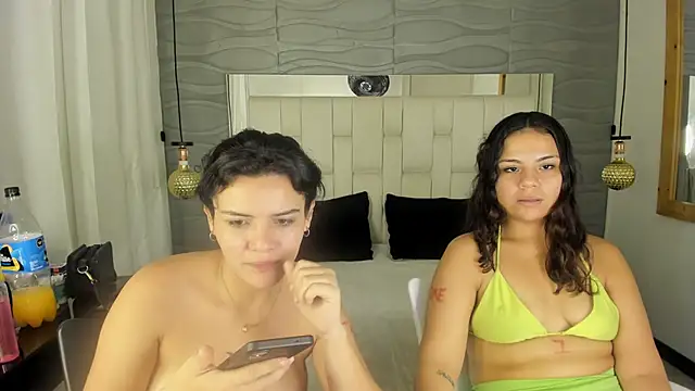 Veyra sereny online show from April 6, 2026, 4:46 am