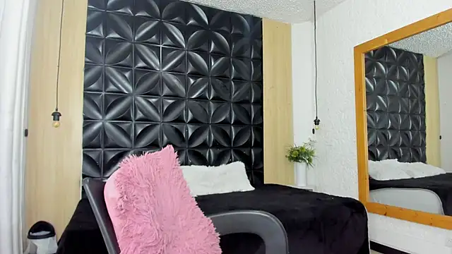 Snapshot of Veyra_sereny chatting on July 22, 2026, 1:19 am Veyra sereny online show from July 22, 2026, 1:19 am