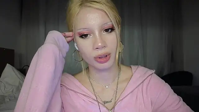 Snapshot of qualitybab chatting on February 19, 2026, 3:13 am qualitybab online show from February 19, 2026, 3:13 am