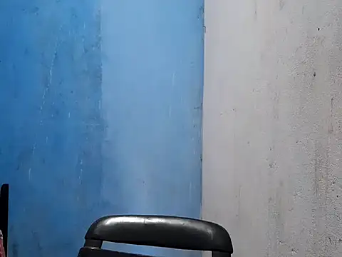 MadelynStamant online show from April 15, 2026, 1:51 pm