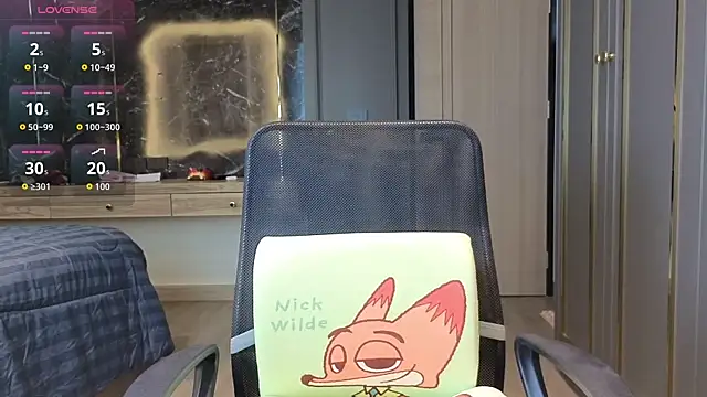 Snapshot of Alittleasaingirl chatting on February 27, 2026, 5:18 am Alittleasaingirl online show from February 27, 2026, 5:18 am