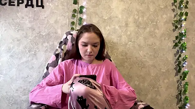 Snapshot of PlumbBump chatting on February 18, 2026, 9:05 am PlumbBump online show from February 18, 2026, 9:05 am