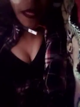 tocixgi online show from February 15, 2026, 7:32 pm