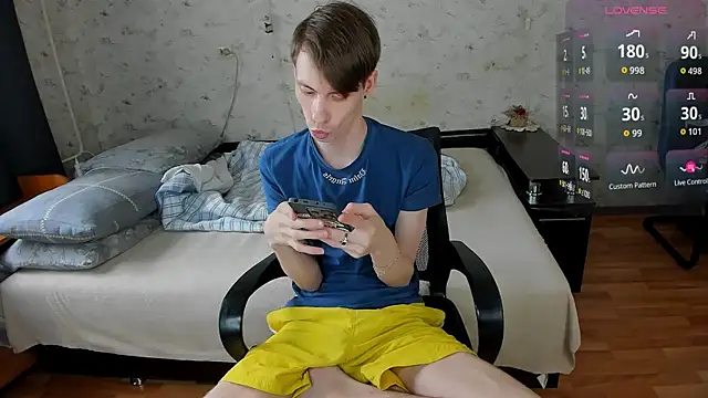 Snapshot of Erick_Wilson chatting on June 1, 2026, 6:15 am Erick Wilson online show from June 1, 2026, 6:15 am