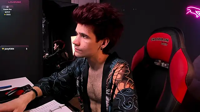 Snapshot of trevor_dreams chatting on February 24, 2026, 12:25 pm trevor dreams online show from February 24, 2026, 12:25 pm