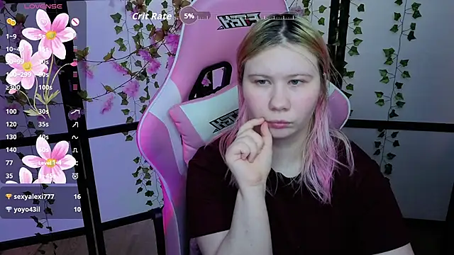 kitsune little online show from May 9, 2026, 1:33 am