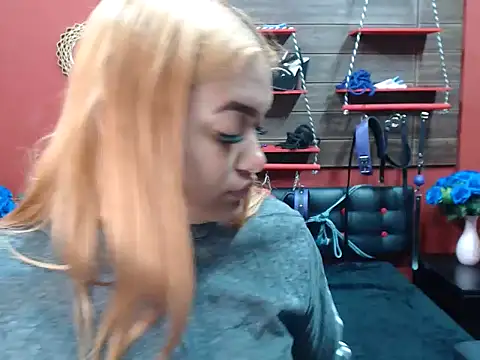 Alicefetishxxx online show from March 13, 2026, 12:23 pm