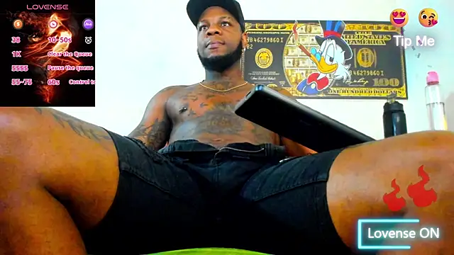 Snapshot of ZIANY_25CM chatting on February 14, 2026, 7:32 pm ZIANY 25CM online show from February 14, 2026, 7:32 pm