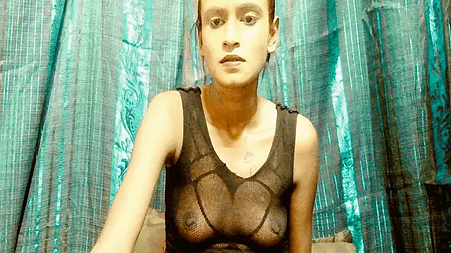 Snapshot of SassyXindian chatting on April 19, 2026, 8:46 am SassyXindian online show from April 19, 2026, 8:46 am