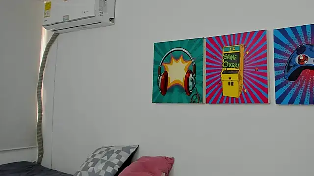 Thomas walker14 online show from April 9, 2026, 12:54 pm