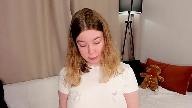 MaraaSwan online show from March 14, 2026, 4:18 am