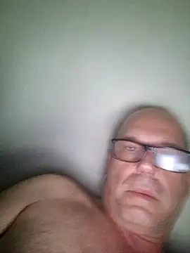 Snapshot of Ulisesss69 chatting on February 23, 2026, 1:58 am Ulisesss69 online show from February 23, 2026, 1:58 am