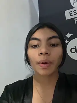 Snapshot of eimmy__skinny chatting on May 15, 2026, 11:34 pm eimmy skinny online show from May 15, 2026, 11:34 pm