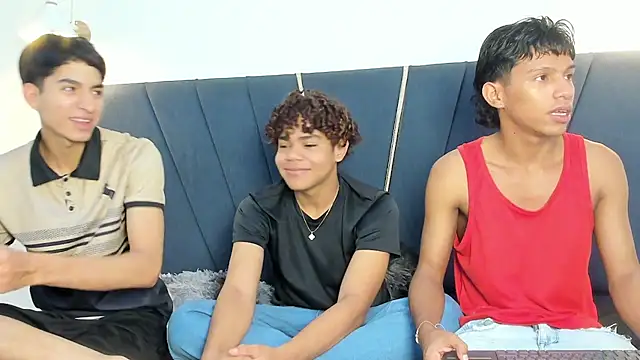 kleiver cum18 online show from February 14, 2026, 12:57 pm