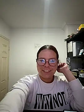 Snapshot of Blanquita_vip chatting on February 20, 2026, 1:11 pm Blanquita vip online show from February 20, 2026, 1:11 pm