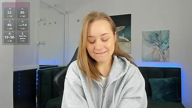 Snapshot of me1issa_sss chatting on February 16, 2026, 1:13 am me1issa sss online show from February 16, 2026, 1:13 am