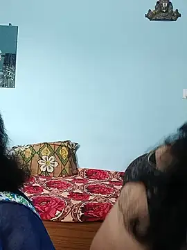 Kannadasexywifes online show from May 27, 2026, 1:57 am
