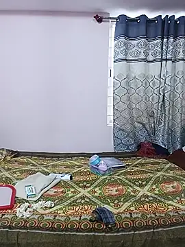 Snapshot of Kannadasexywifes chatting on July 10, 2026, 7:12 am Kannadasexywifes online show from July 10, 2026, 7:12 am