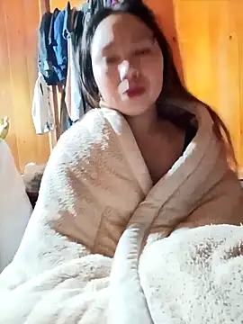 Snapshot of Pretty_girl_2 chatting on February 20, 2026, 1:11 pm Pretty girl 2 online show from February 20, 2026, 1:11 pm