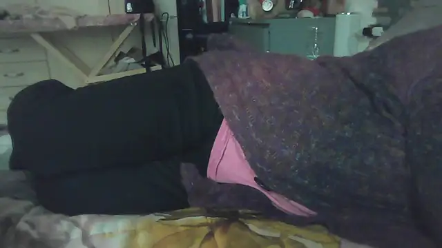 Snapshot of luanahot1 chatting on February 24, 2026, 1:31 pm luanahot1 online show from February 24, 2026, 1:31 pm