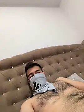 Snapshot of Can889988 chatting on March 11, 2026, 12:44 pm Can889988 online show from March 11, 2026, 12:44 pm