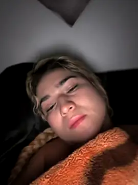 violet-grey online show from April 9, 2026, 2:22 pm