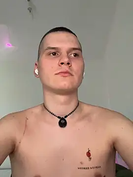 Kristina Maks online show from April 2, 2026, 2:15 pm