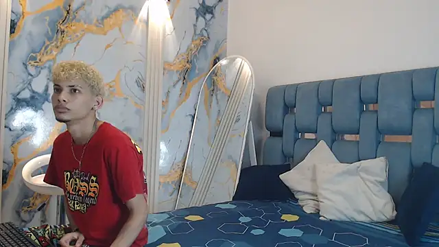 YOUNG BOYS HELL online show from May 26, 2026, 1:12 am