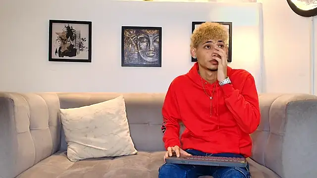 YOUNG BOYS HELL online show from May 31, 2026, 1:36 am