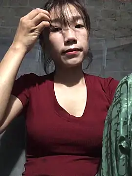 Snapshot of Sukem-mut chatting on May 9, 2026, 1:55 am Sukem-mut online show from May 9, 2026, 1:55 am