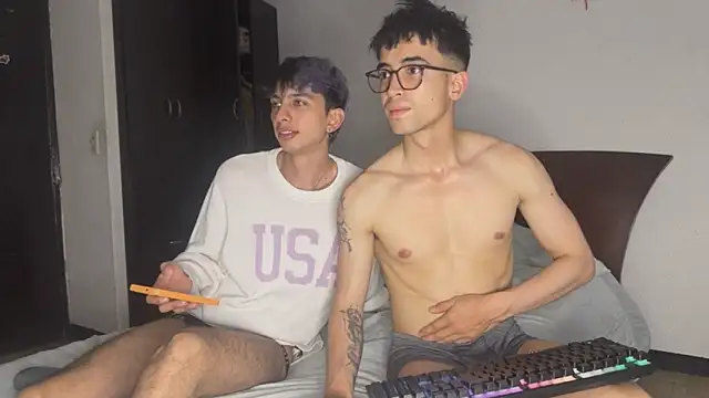 Snapshot of Rakhub chatting on March 4, 2026, 10:49 pm Rakhub online show from March 4, 2026, 10:49 pm