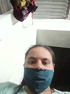 taniya0 online show from April 7, 2026, 4:29 pm