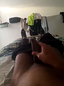 isuru lakshan online show from April 16, 2026, 5:36 pm