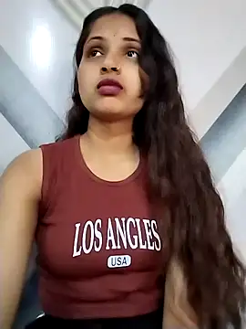 samayra1144 online show from March 4, 2026, 10:54 am