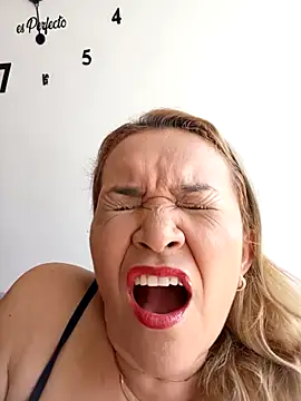 Snapshot of charlotte_milf30 chatting on March 12, 2026, 2:12 pm charlotte milf30 online show from March 12, 2026, 2:12 pm