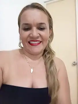 Snapshot of charlotte_milf30 chatting on March 20, 2026, 1:21 am charlotte milf30 online show from March 20, 2026, 1:21 am