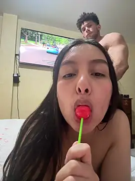 Valentinacouple online show from June 14, 2026, 4:58 am