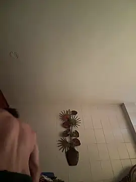 Valentinacouple online show from June 15, 2026, 3:03 pm