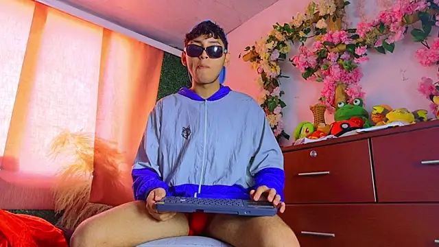 Ian Hunter online show from February 26, 2026, 1:21 pm