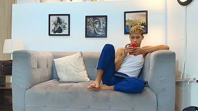 GOLD BOYS online show from May 27, 2026, 7:38 am