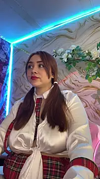 Snapshot of Sara25_07 chatting on February 16, 2026, 11:45 pm Sara25 07 online show from February 16, 2026, 11:45 pm