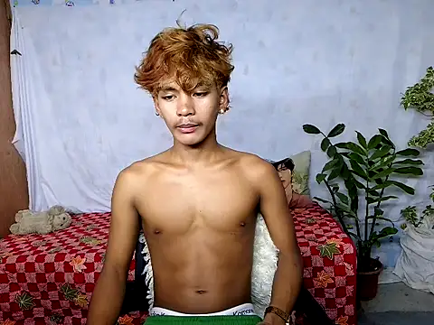 adorableasianboy69 online show from July 15, 2026, 8:41 am