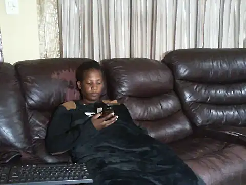 Sky-Diamond online show from April 13, 2026, 7:25 am