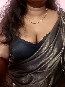 Snapshot of Sravani_ chatting on March 1, 2026, 8:55 pm Sravani online show from March 1, 2026, 8:55 pm