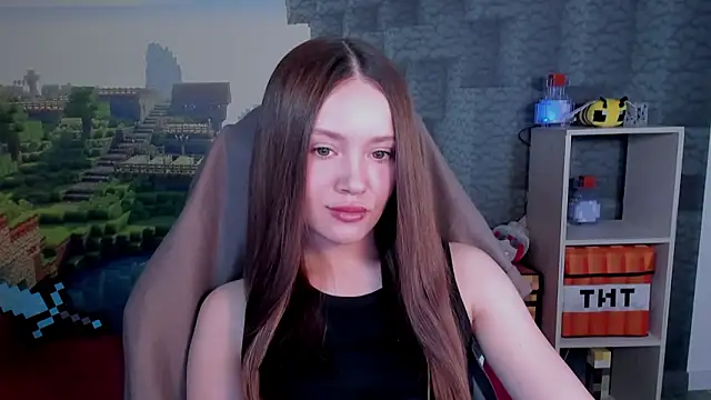 AshleyGlover online show from February 25, 2026, 4:49 pm