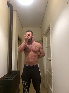 Tiziano94 online show from April 4, 2026, 12:53 am